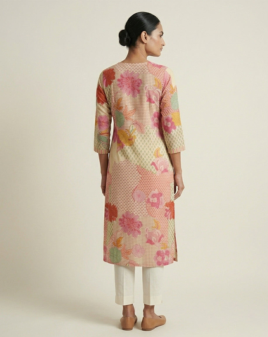 Cream &amp; Pink Floral Patchwork Print Straight Kurti