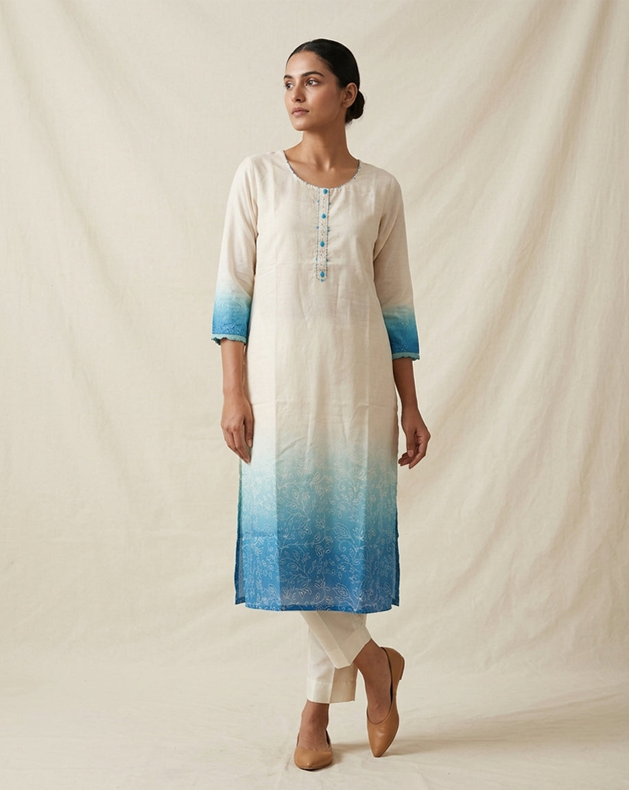 Off-White &amp; Blue Ombré Floral Print Straight Kurti