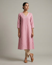 Onion Pink Vertical Striped A-Line Cotton Kurta 3