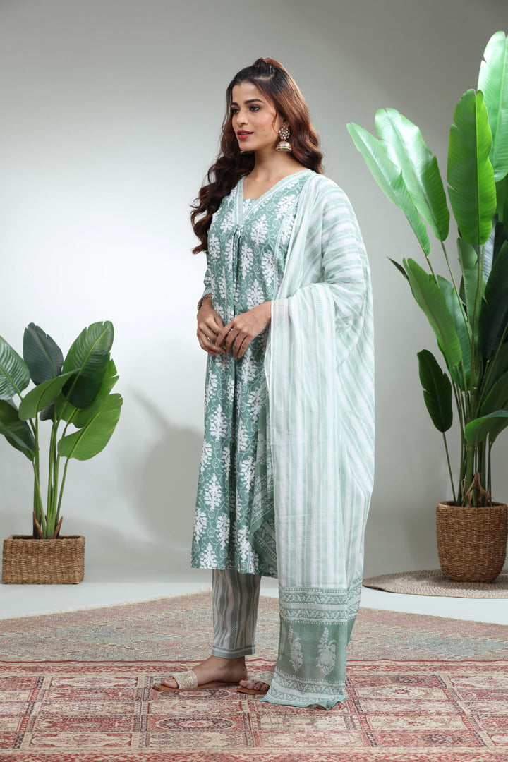 GREEN 3 PIECE SUIT SET WITH DUPATTA,GO-749
