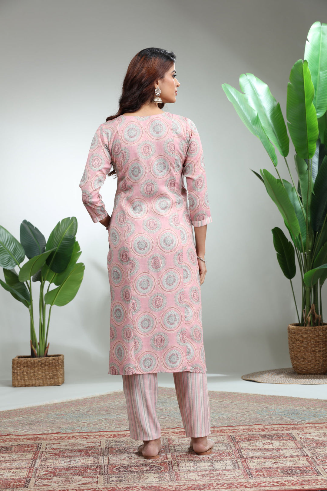 Onion Pink Kurti With Pant,GO-751