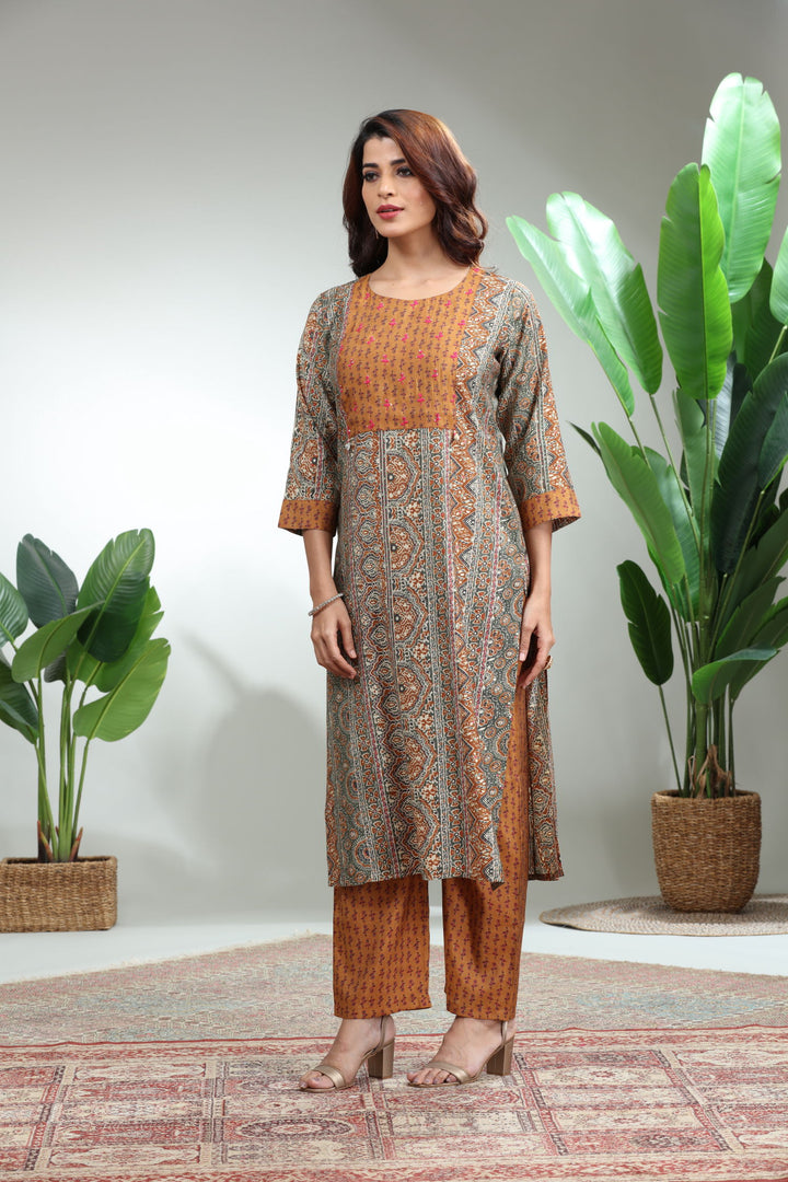 sample 2 pcs  MUSTARD 2 PIECE SET
