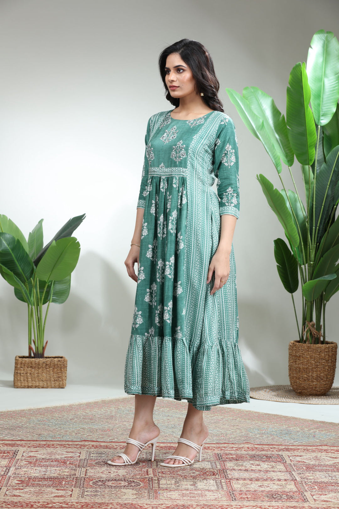 sample dresses Green Printed Flare Dress
