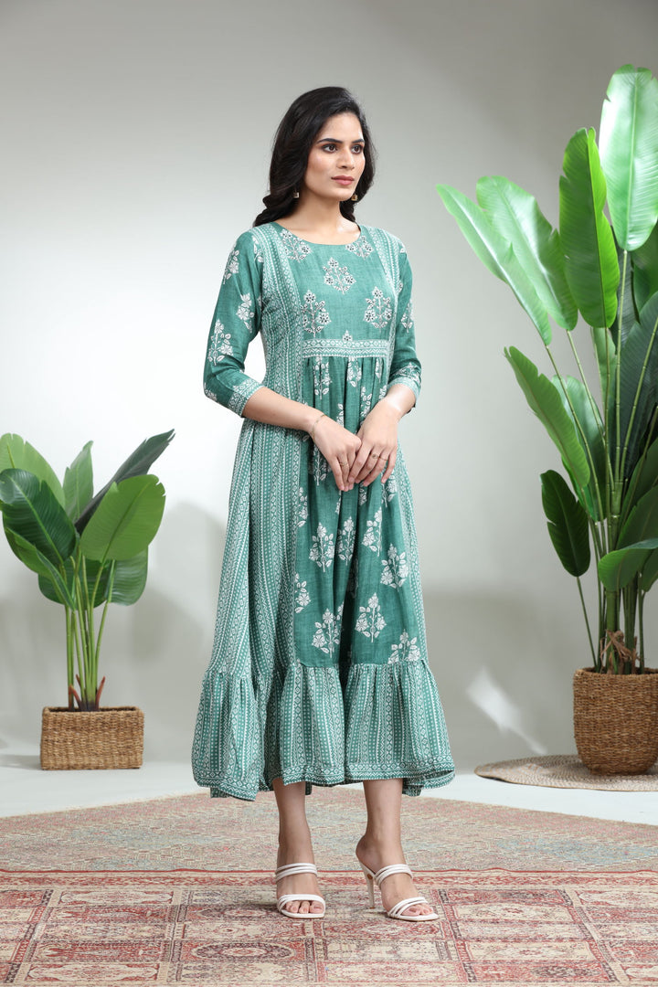 sample dresses Green Printed Flare Dress