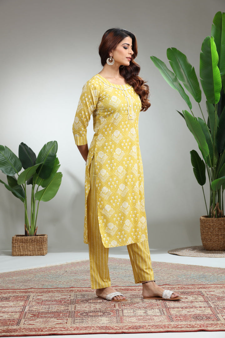 LAVENDER Print Straight Kurti,GO-823