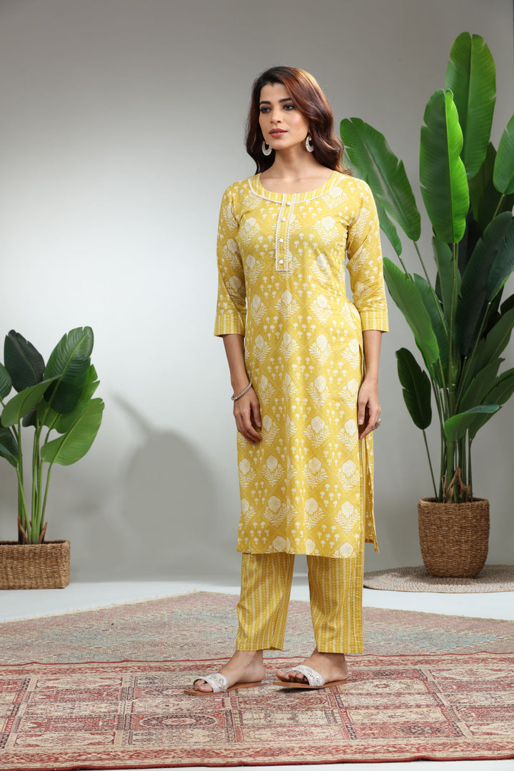 LAVENDER Print Straight Kurti,GO-823