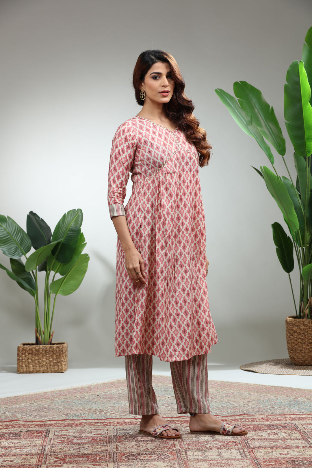 Red Kurti With pant,GO-839
