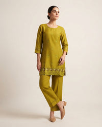 Mustard Green 