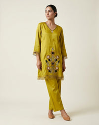 Chartreuse Green 