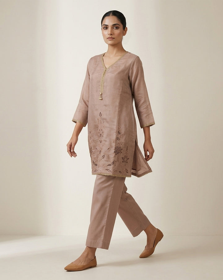 Mauve "Aura" Embroidered Chanderi Kurta &amp; Pant Set