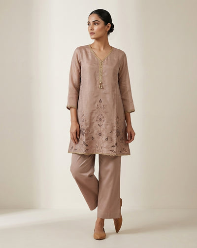 Mauve "Aura" Embroidered Chanderi Kurta & Pant Set