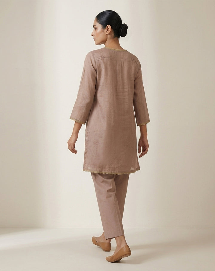 Mauve "Aura" Embroidered Chanderi Kurta &amp; Pant Set