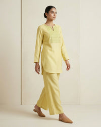 Pale Yellow 
