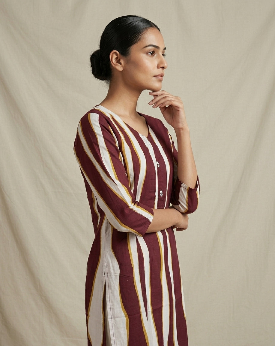 Maroon Abstract Wave Print Straight Kurti