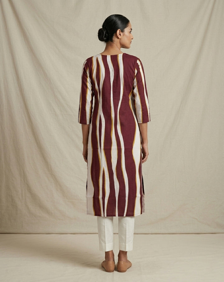 Maroon Abstract Wave Print Straight Kurti