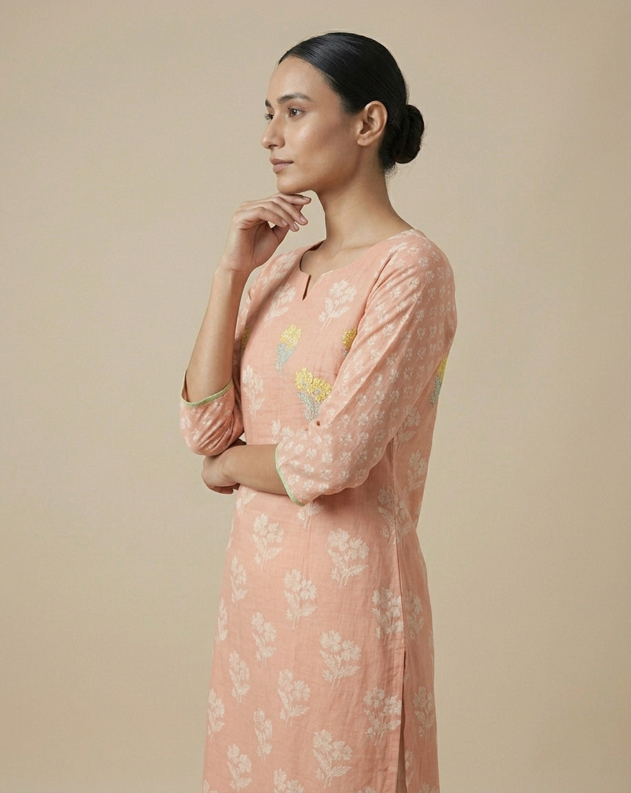 Ivory Geometric Print Muslin Kurti