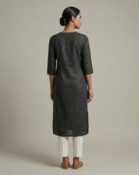 Black Solid Slub Muslin Kurta 3