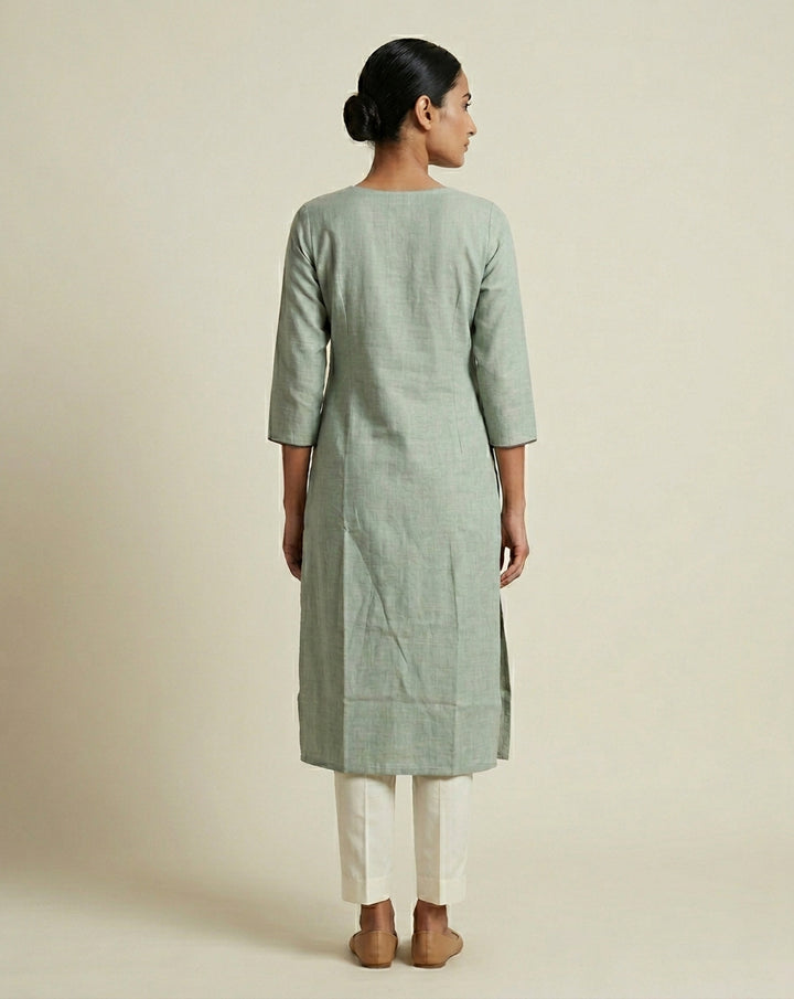 EMBROIDERED STRAIGHT KURTA