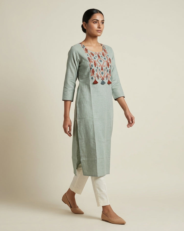 EMBROIDERED STRAIGHT KURTA
