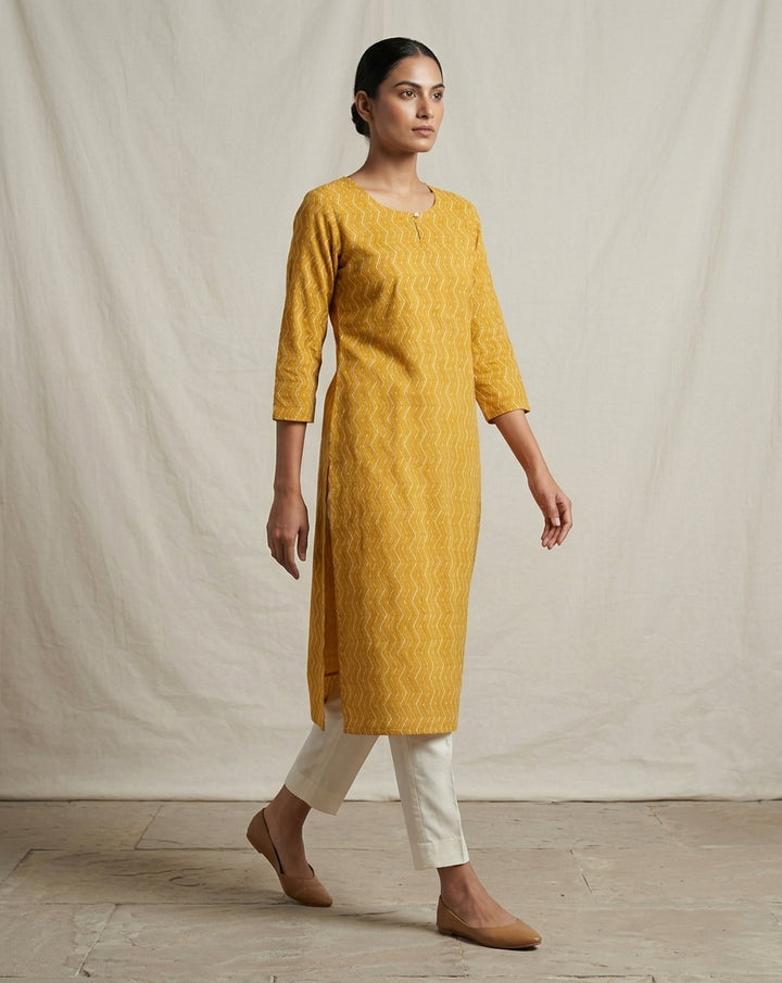 Mustard Yellow Zig-Zag Printed Cotton Blend Straight Kurta