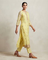 Pale Yellow 