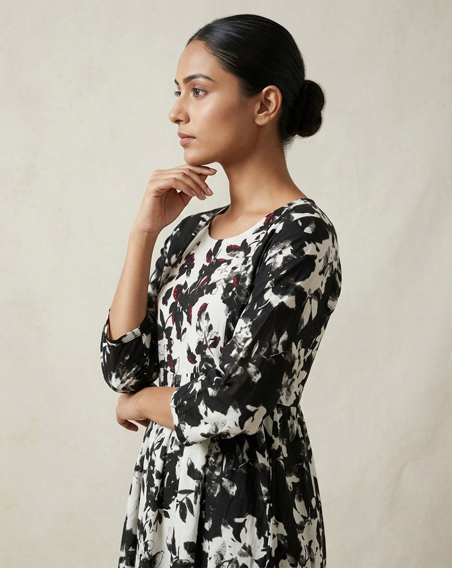 Monochrome "Botanical" Floral Print Cotton Tiered Midi Dress