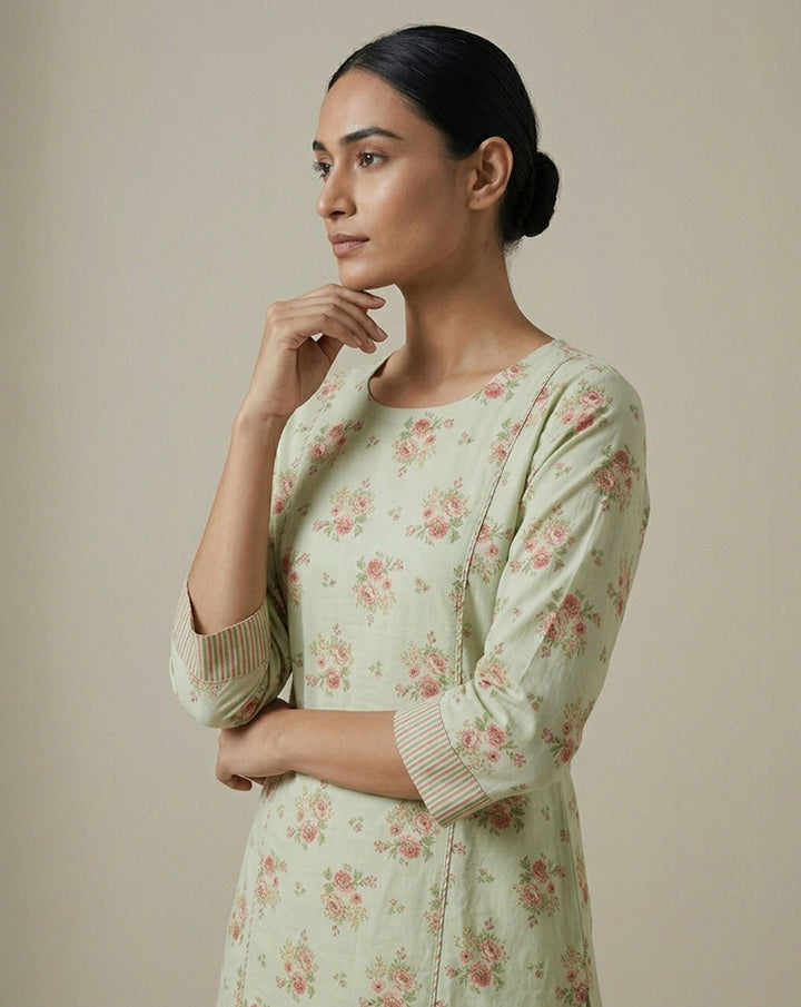 Vintage Floral Pastel Green Straight Kurta