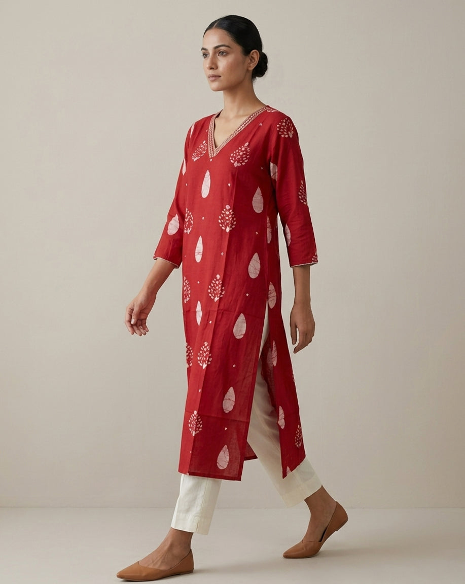 Vibrant Crimson Printed Straight Kurta