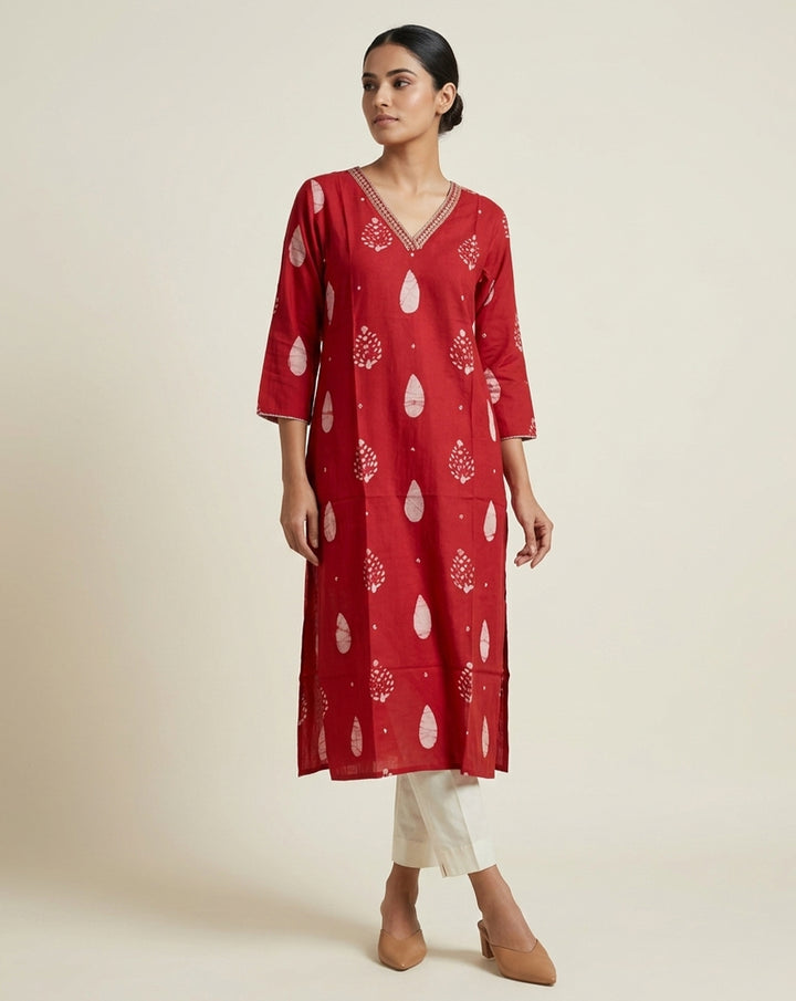 Vibrant Crimson Printed Straight Kurta