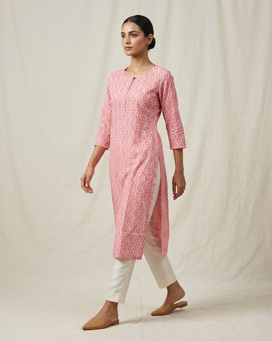 Pink and White Chevron Printed Cotton Straight Kurta