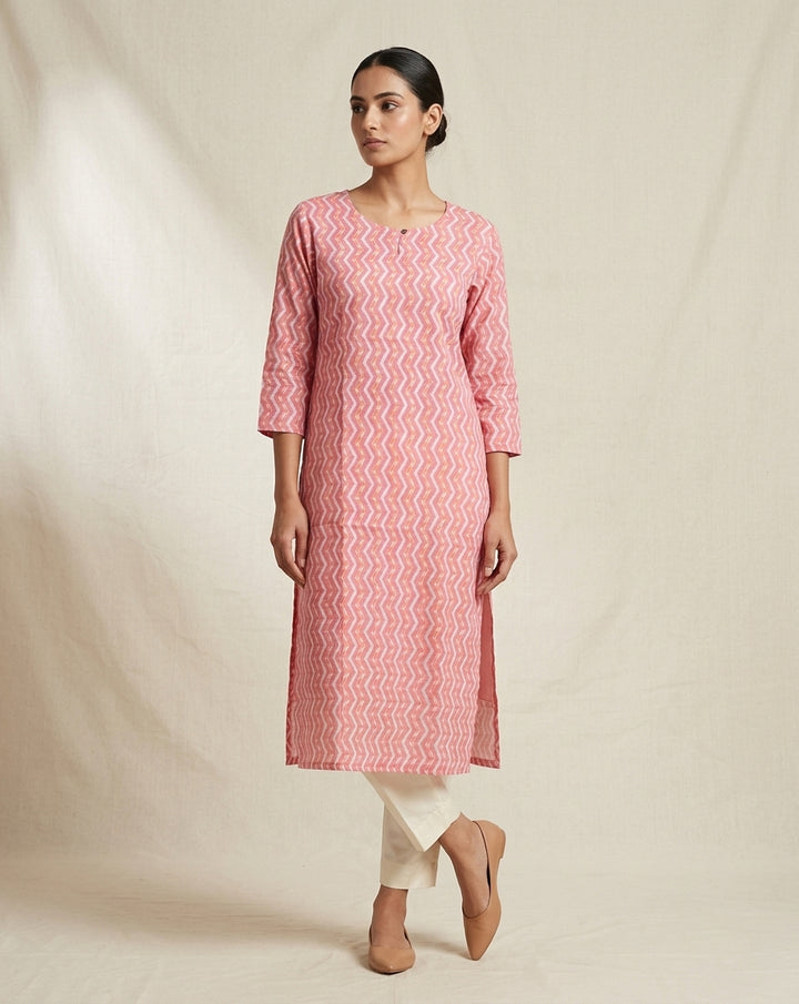 Pink and White Chevron Printed Cotton Straight Kurta