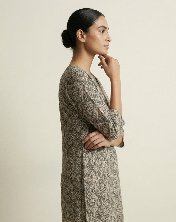 Black and Ivory Ogee Floral Printed Cotton Straight Kurta