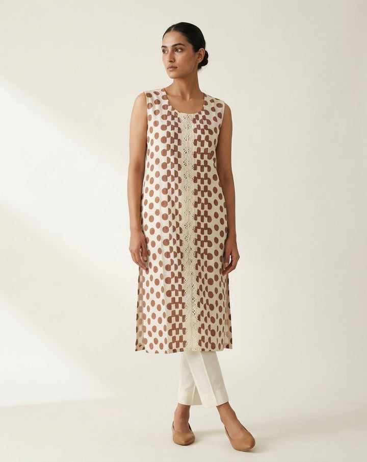 Ivory and Brown Geometric Polka Dot Printed Sleeveless Straight Kurta